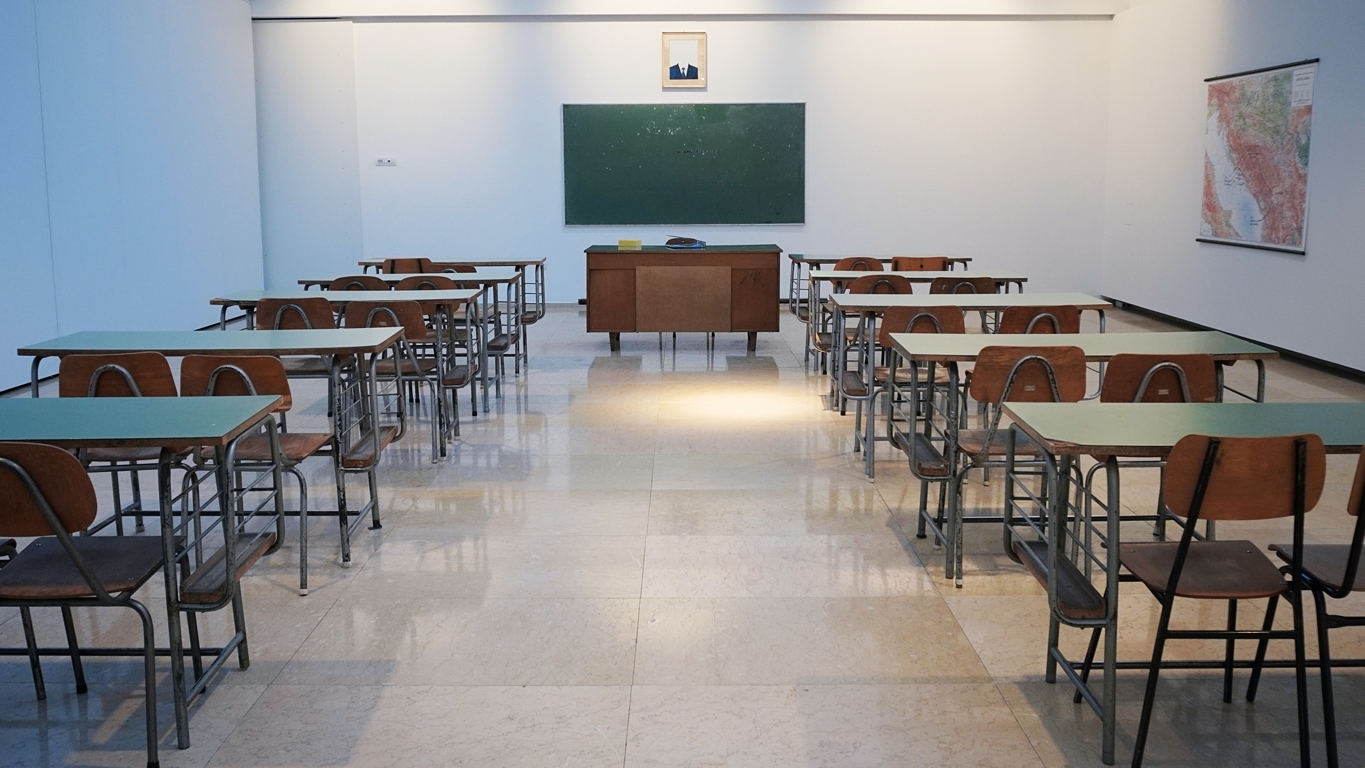 ivanaleksicschoolroomunsplash 02