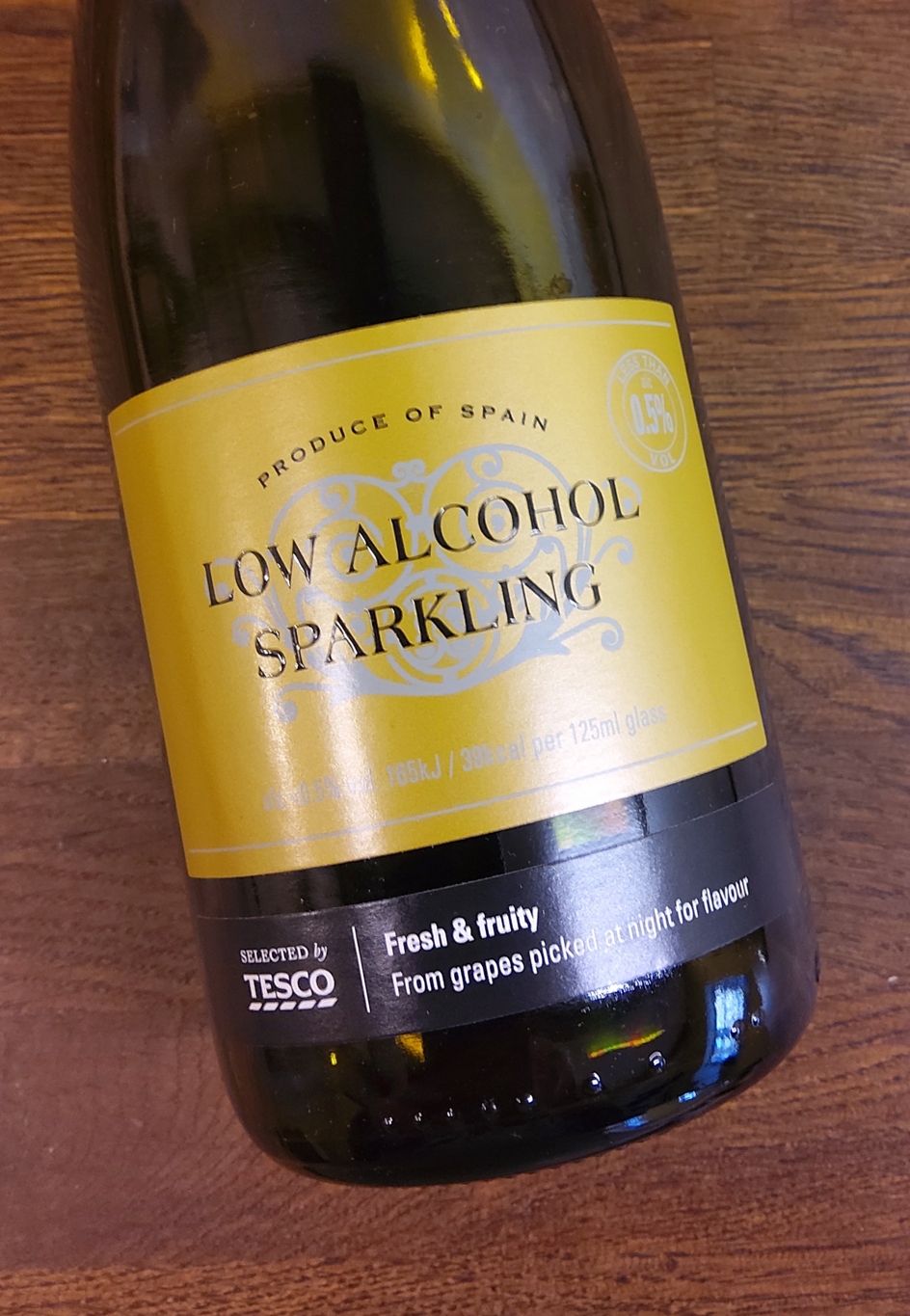 tescolowalcsparkling 01